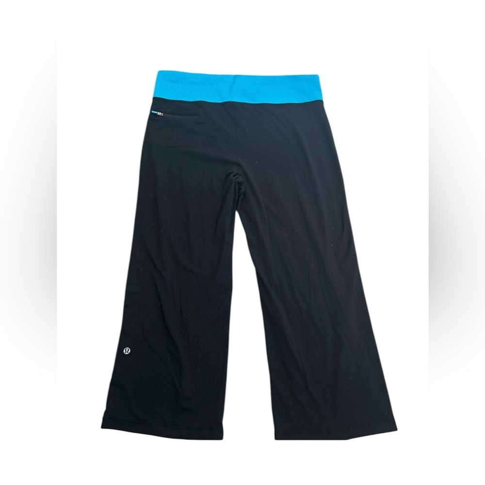 Lululemon black and blue leggings size 8